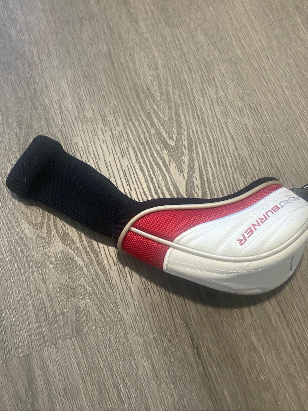 Taylormade  Golf Headcover — White & Red Good Condition